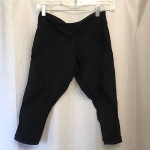 Lululemon cropped pants with mesh design